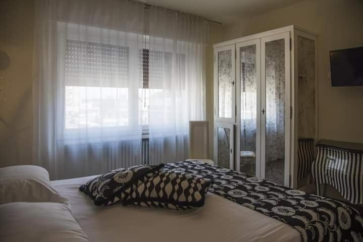 Central Station Rooms Μέστρε Δωμάτιο φωτογραφία